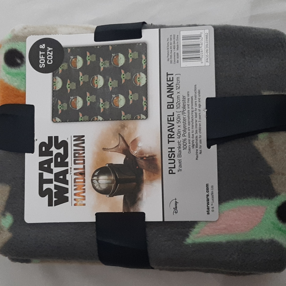 Star War The Mandalorian Travel Blanket